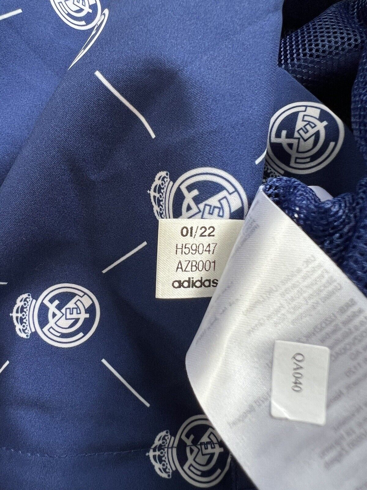 Real Madrid Windbreaker Jacket Monogram H59047 Soccer Adidas Mens Size L