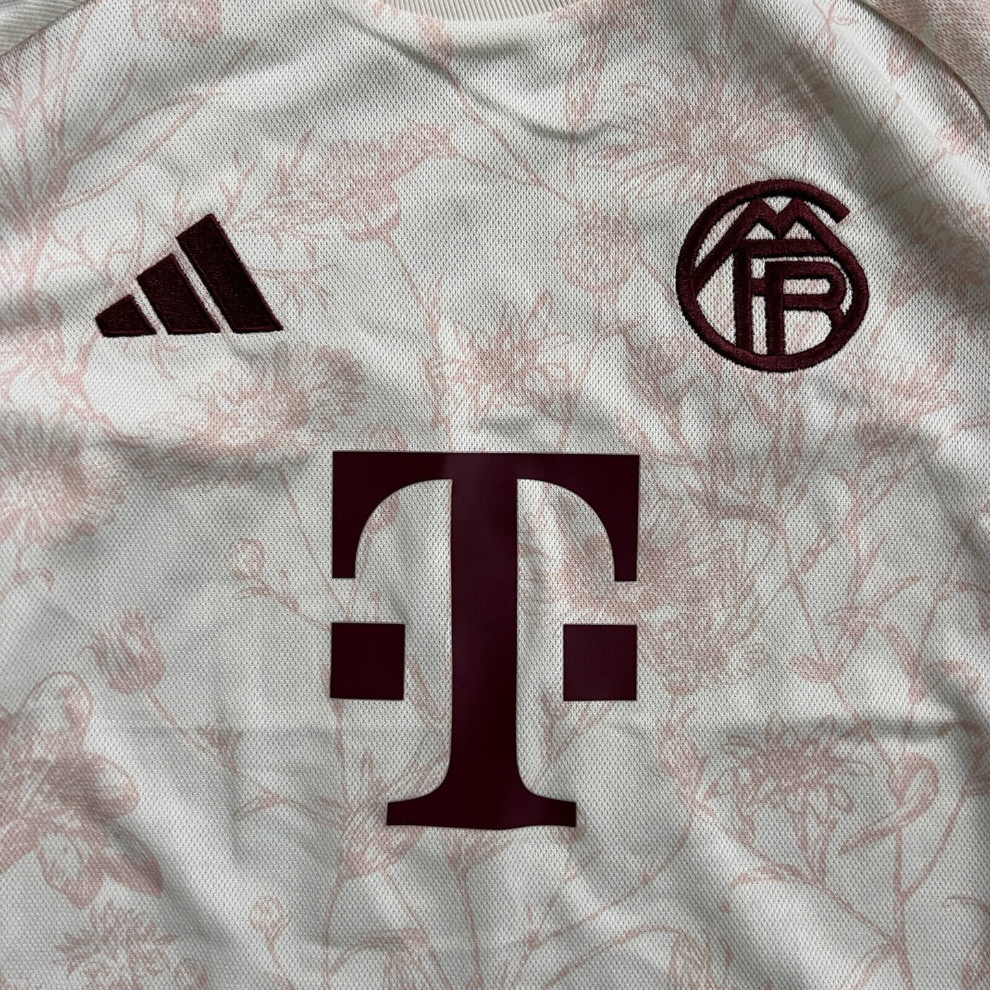 Bayern Munich Jersey 23/24 Third Soccer Shirt Trikot IB1506 Adidas Boys Size S
