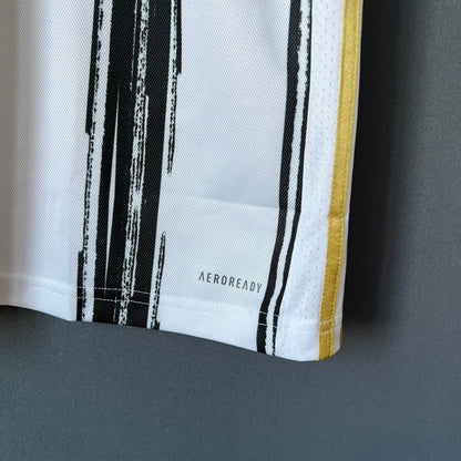 Juventus Jersey 2020-2021 Home Mens Soccer Shirt Size XL EI9894 Adidas