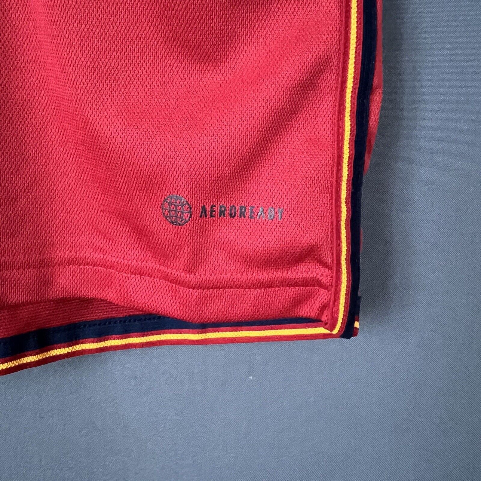 Pedri Spain Jersey 2022 Home Large Mens Soccer Shirt World Cup HL1970 Adidas