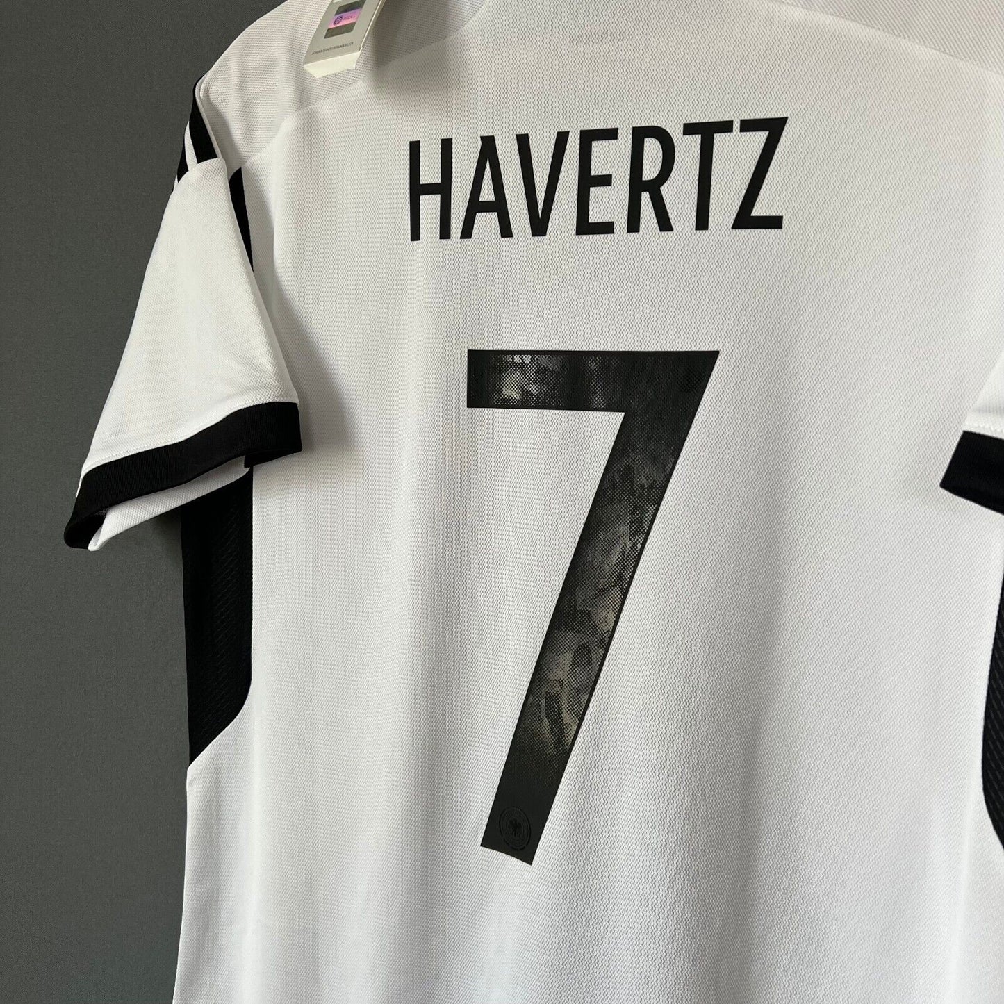 Havertz Germany Jersey 2022 Home Size M Mens Football Shirt HJ9606 Adidas