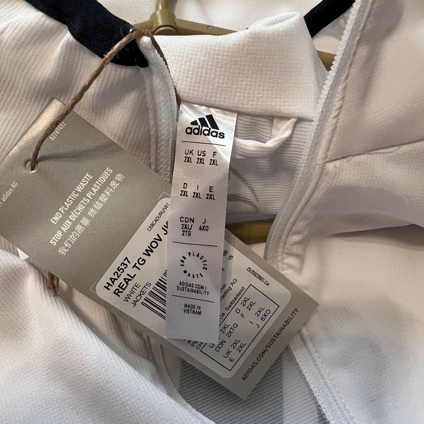 Real Madrid Teamgeist Jacket 2006x2021 White Soccer Adidas HA2537 Mens All Sizes