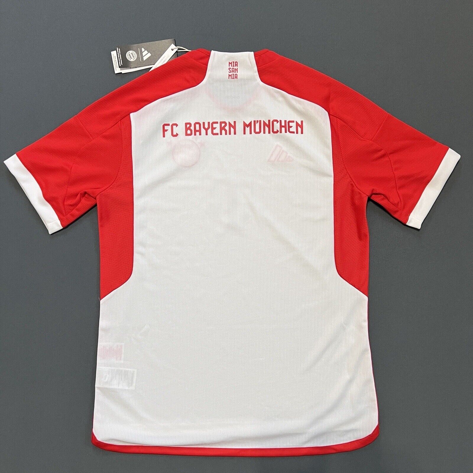 Bayern Munich Jersey 2023/24 Home Soccer Shirt Trikot IB1480 Adidas Boys Size XL
