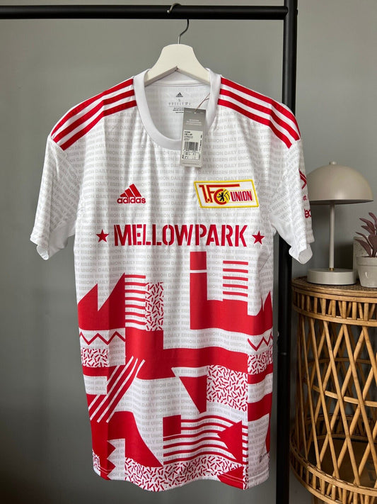1. FC Union Berlin 22/23 Adidas Football Jersey - Men's Size S Fourth Kit