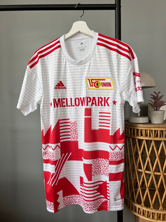 1. FC Union Berlin 22/23 Adidas Football Jersey - Men's Size S Fourth Kit