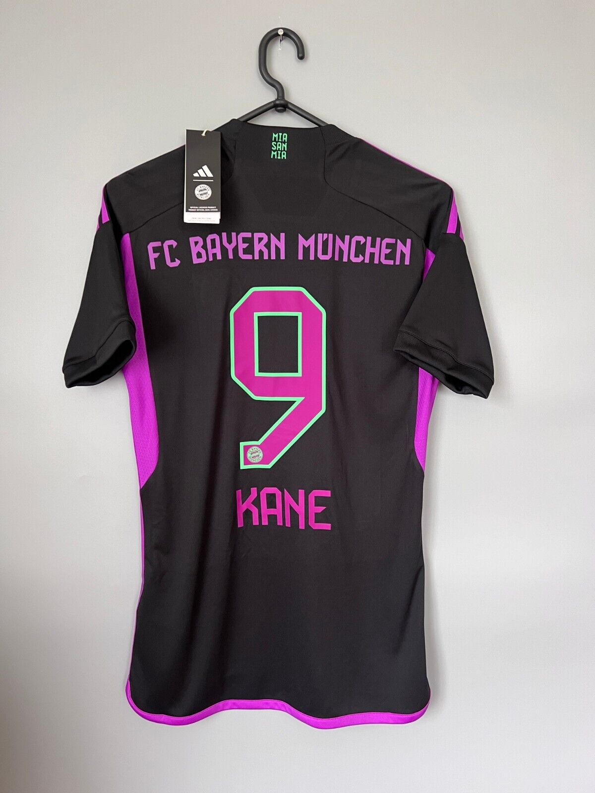 Kane Bayern Munich Jersey 23/24 Away Soccer Shirt HR3719 Adidas Mens Size XS