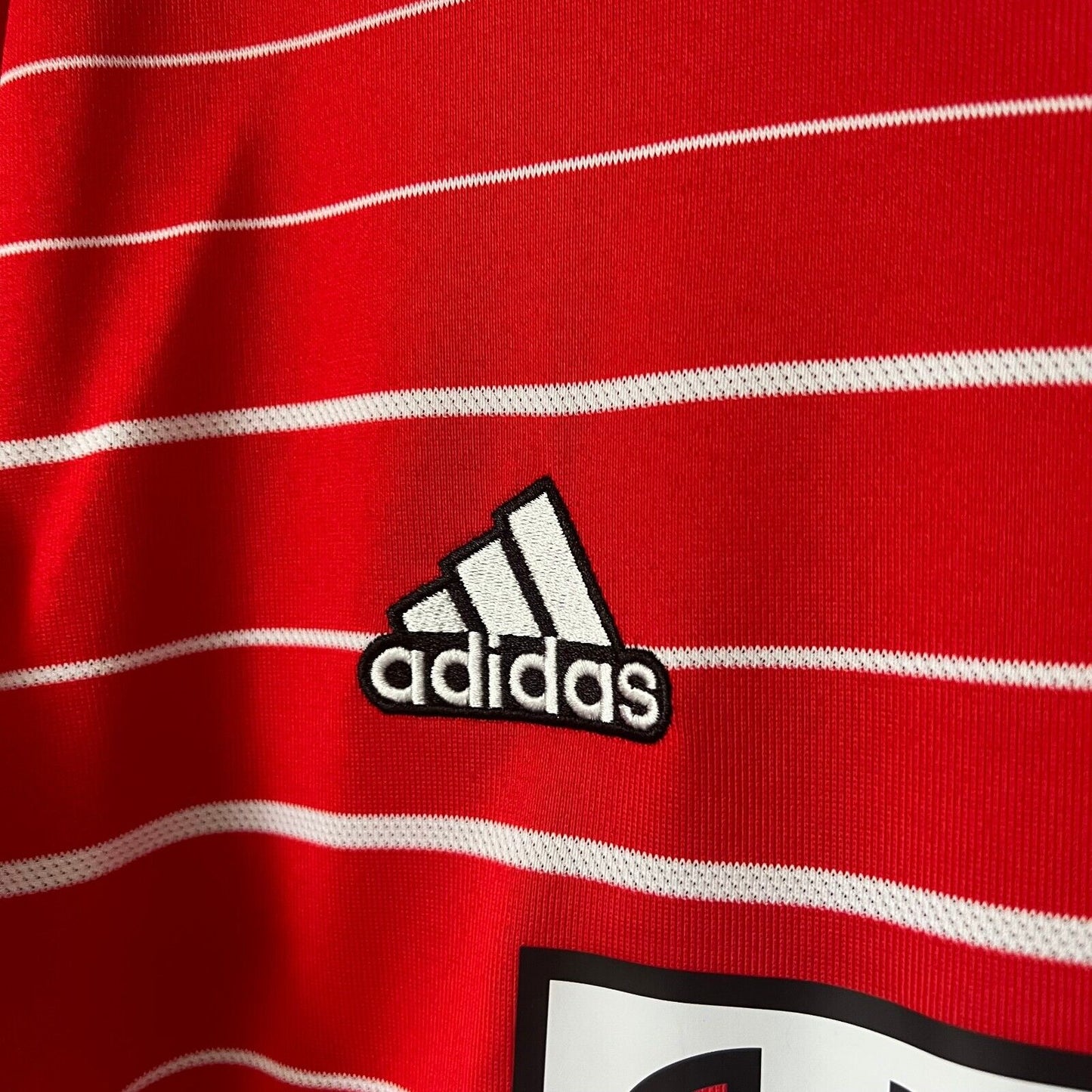 Bayern Munich Jersey 2022/2023 Home Size XL Mens Soccer Shirt H39900 Adidas