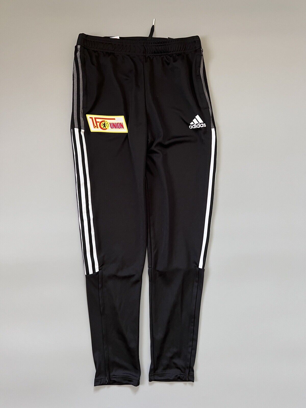 1.FC Union Berlin Pants 22/23 Size XL 15-16Y Boys Soccer Football GQ1242 Adidas
