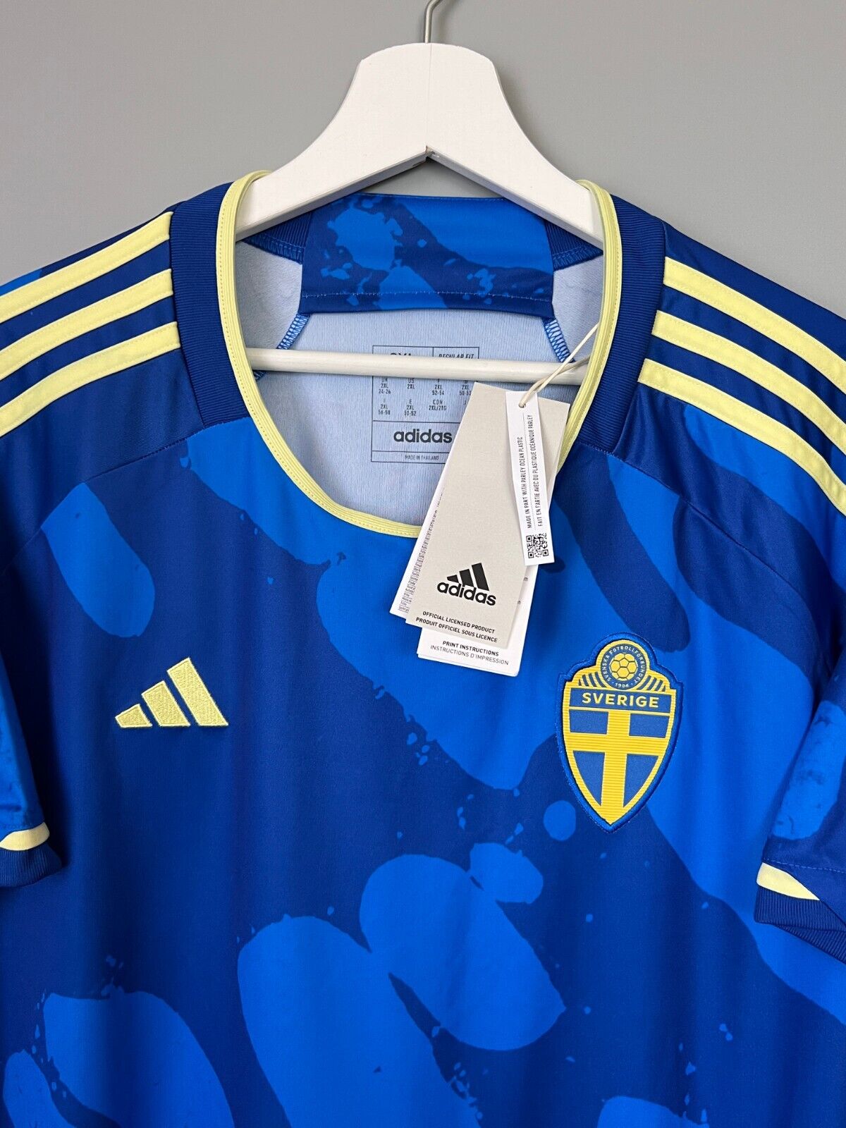 Sweden Jersey Team 2023 Away Womens Soccer Football Shirt HT7142 Adidas Size 2XL
