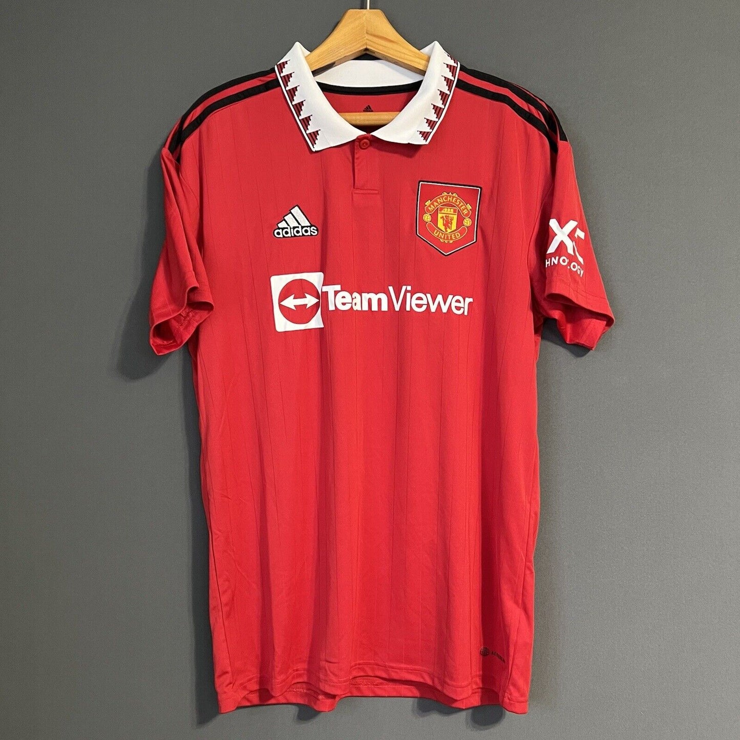 Manchester United Jersey 2022/23 Home Large Football Soccer Trikot Adidas H13881