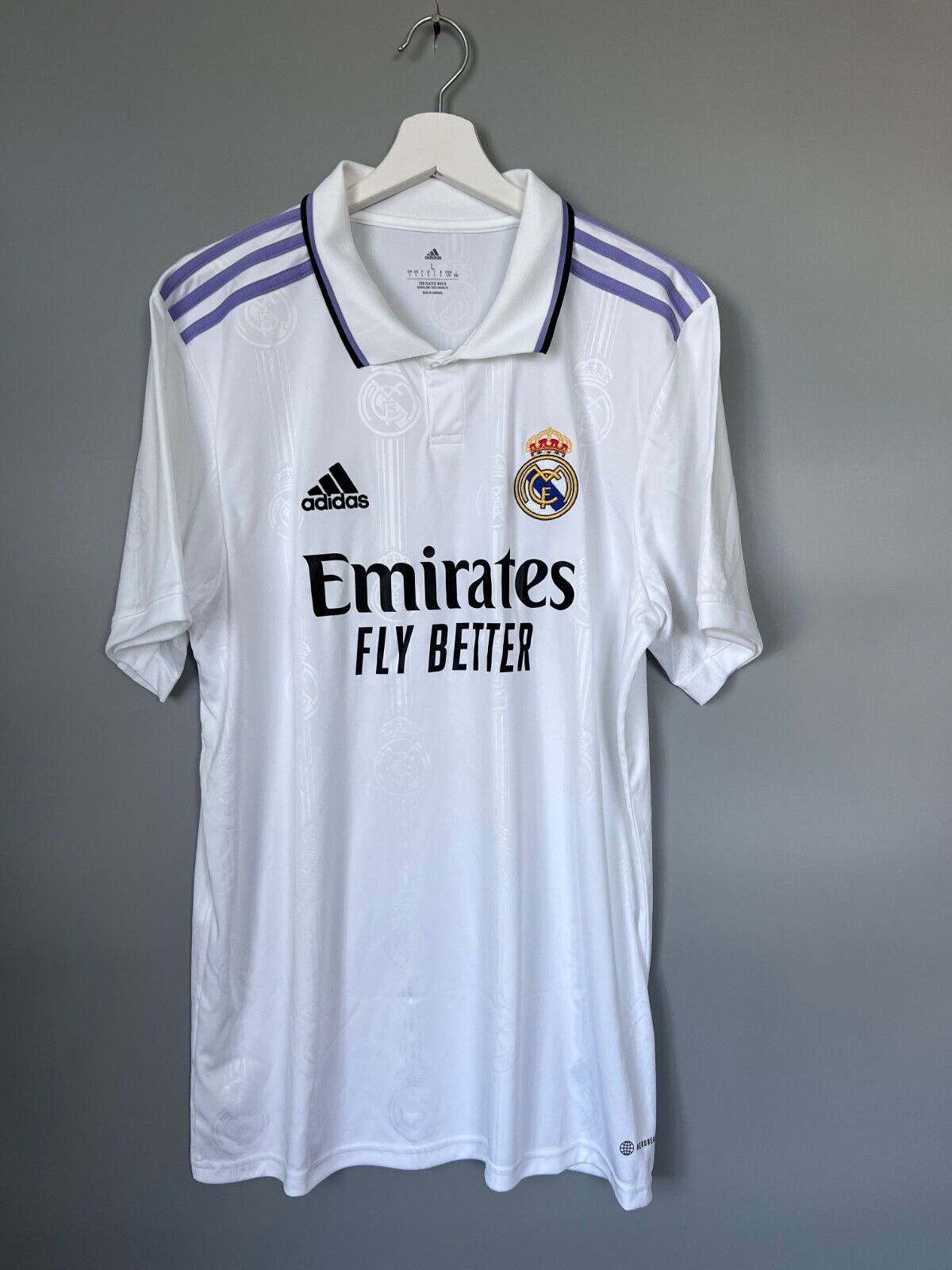 Real Madrid Jersey 22/23 Home Football Soccer Shirt HF0291 Adidas Mens Size L