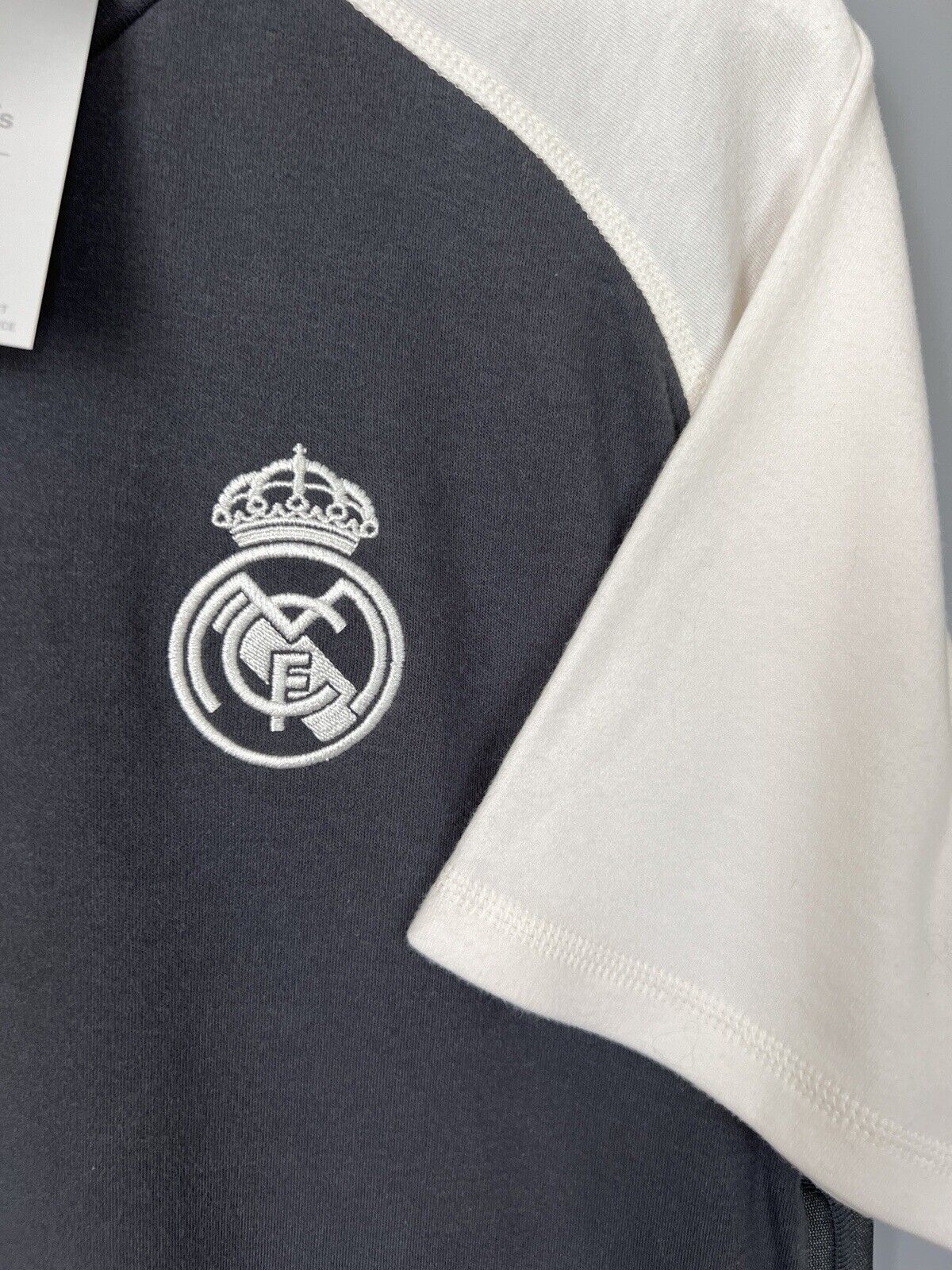 Real Madrid Travel T-Shirt Grey GR4266 Adidas Mens Size M