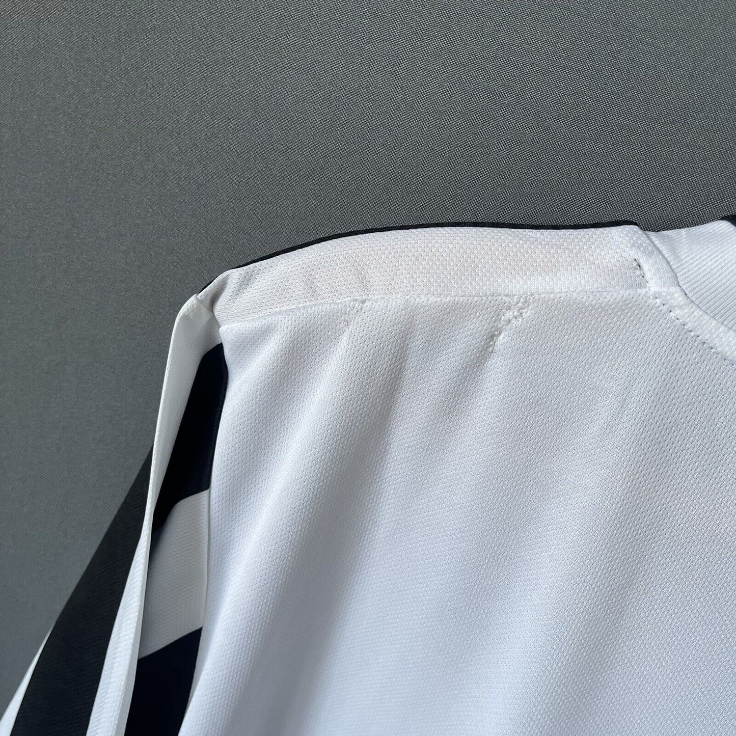 JUVENTUS JERSEY 2021-22 HOME SIZE XL MENS FOOTBALL SOCCER SHIRT ADIDAS GS1442