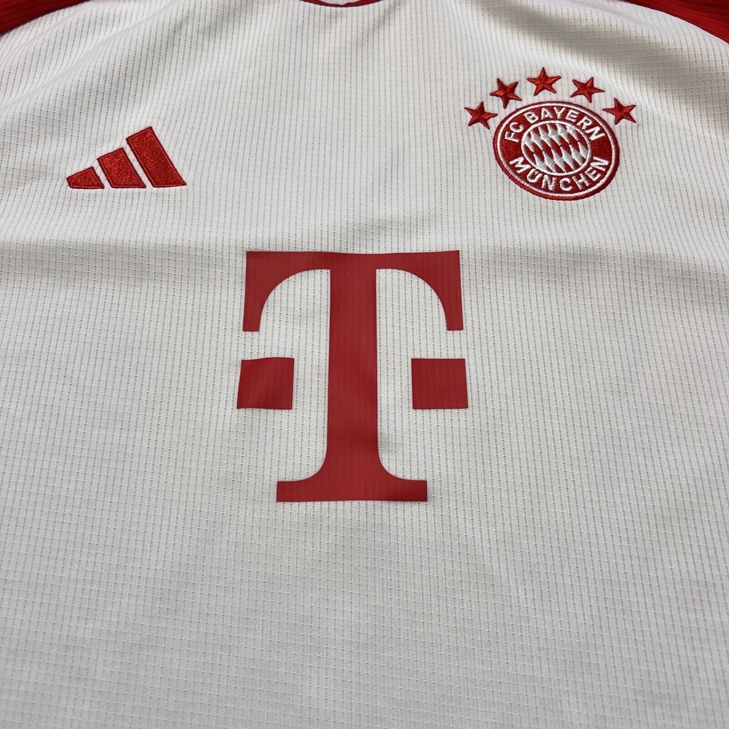 Bayern Munich Jersey 2023/24 Home Soccer Shirt Trikot IB1480 Adidas Boys Size XL