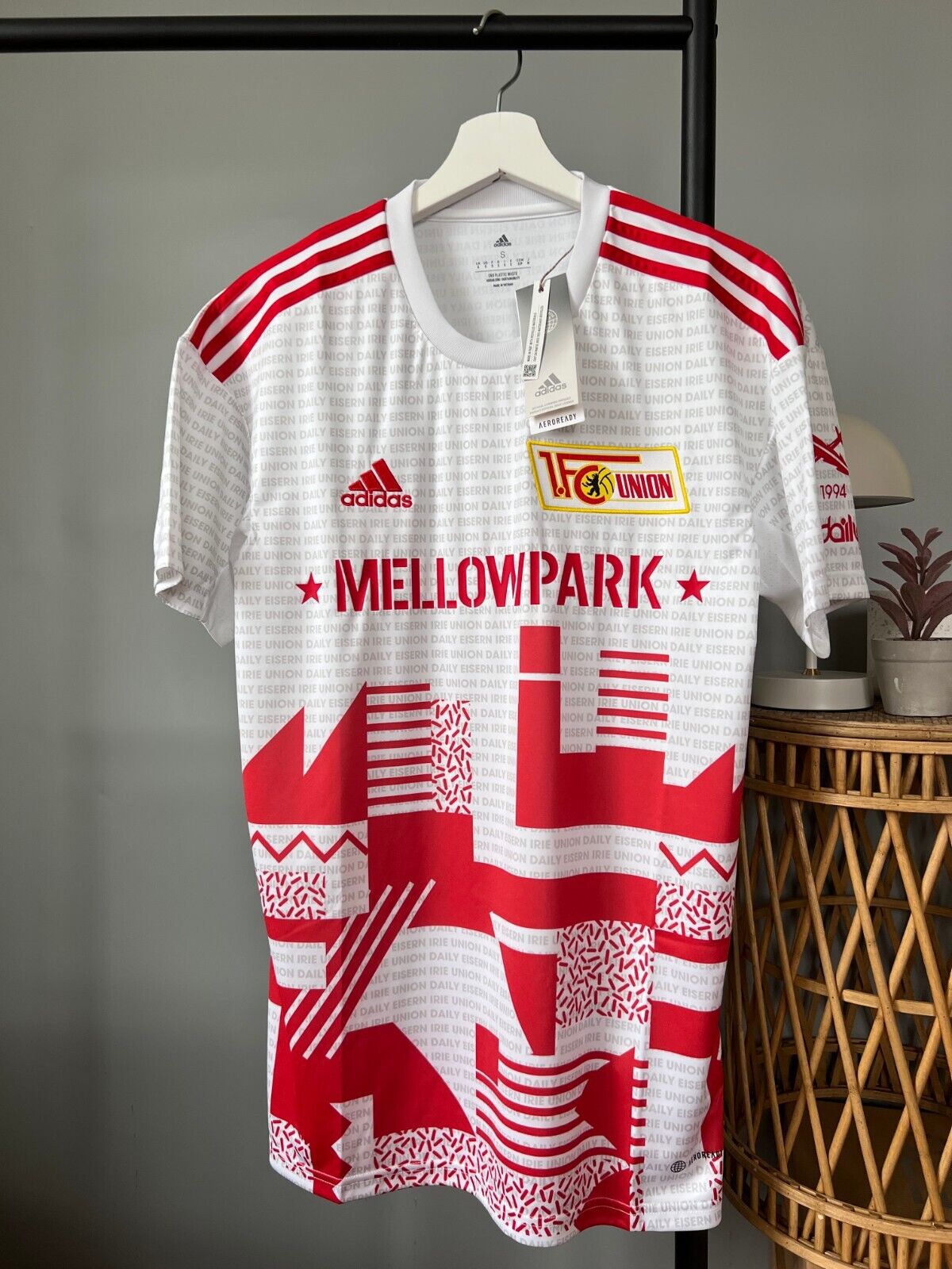 Adidas 1. FC Union Berlin 22/23 Fourth Jersey - Men's Size S Soccer Shirt