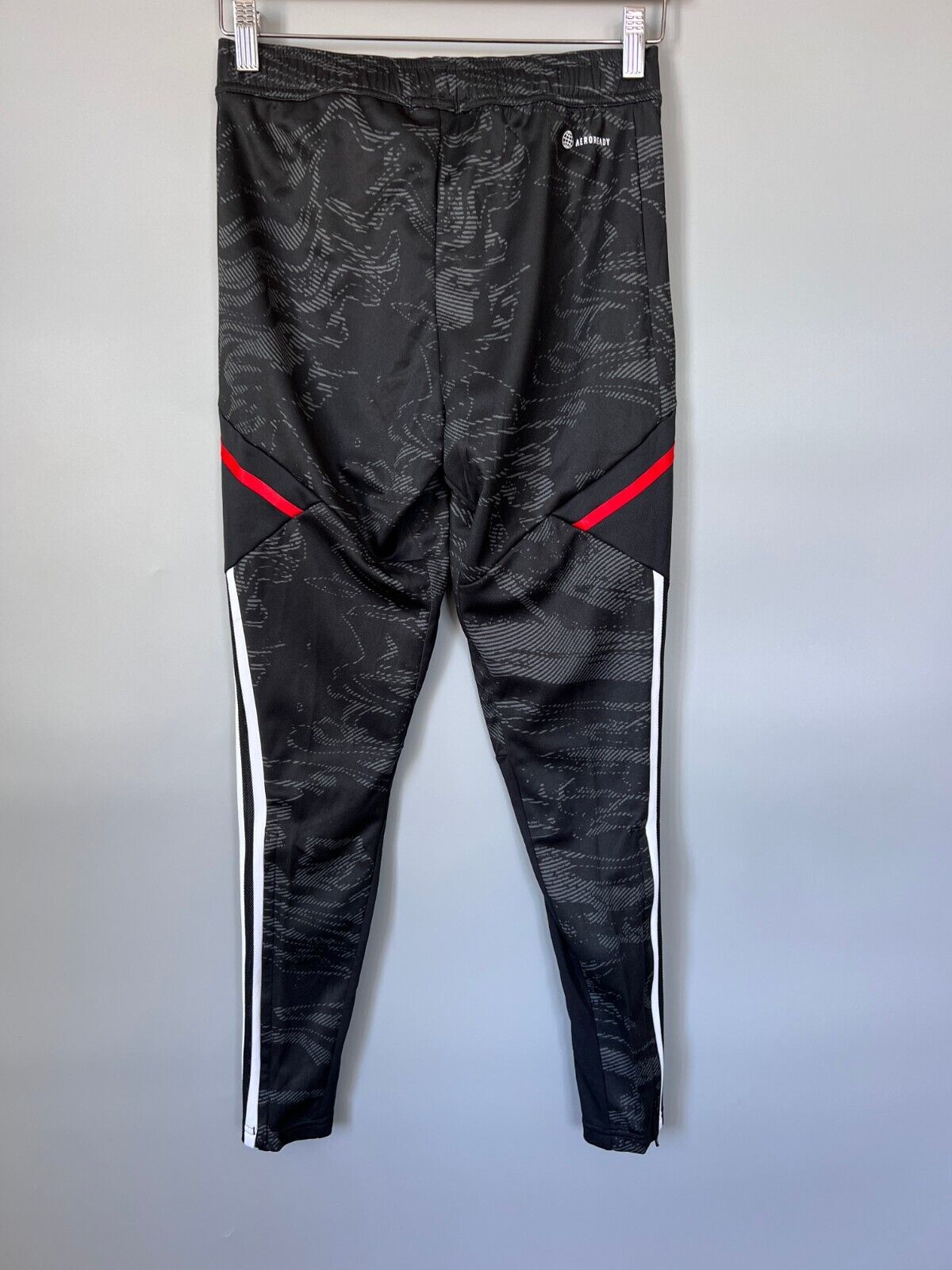 Bayern Munich Training Pants Football Soccer Adidas HF1394 Mens Size XS