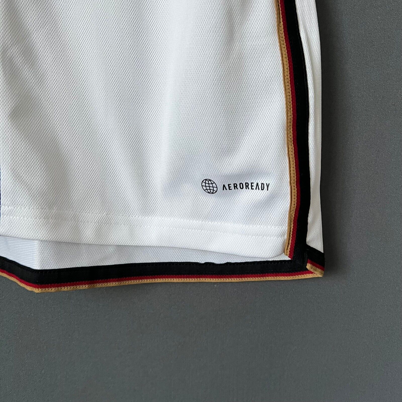 Musiala Germany Jersey 2022 2023 Home Size XL Mens Football Shirt HJ9606 Adidas