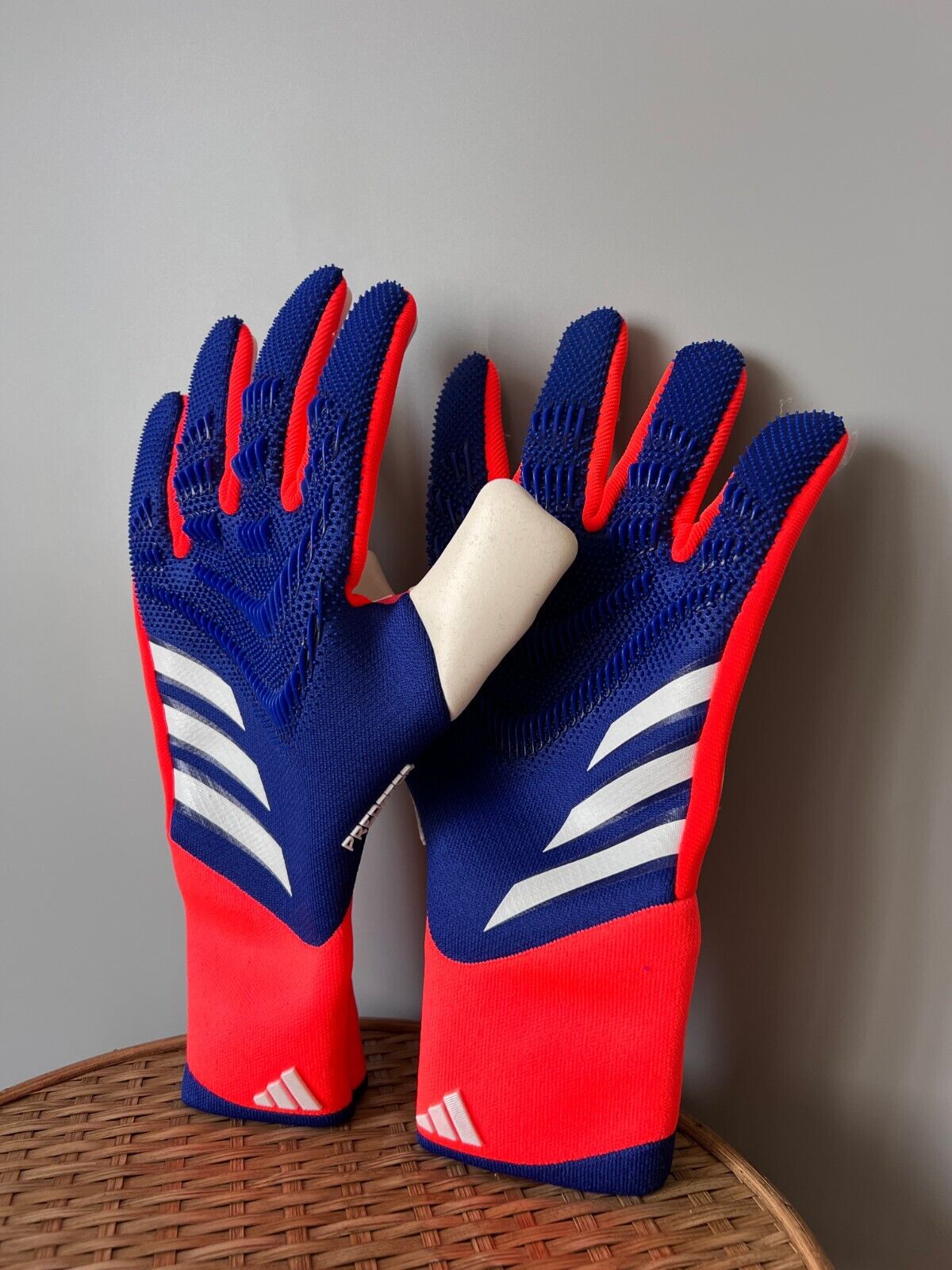 Adidas Predator PRO GL P Goalkeeper Gloves Lucid Blue IS7587 Mens Size 10