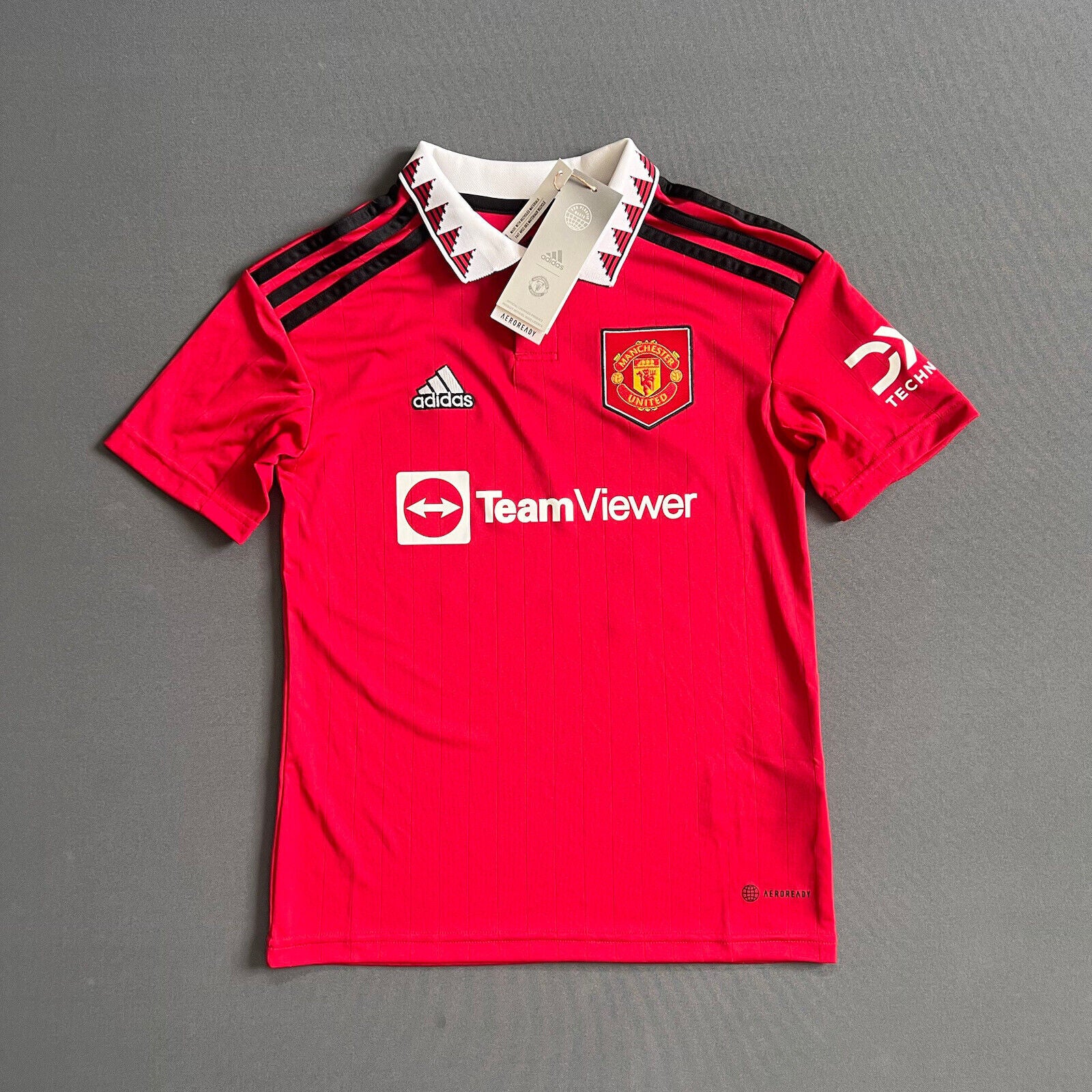 Sancho Manchester United Jersey 22-23 Home Size S Boys Adidas Football Shirt