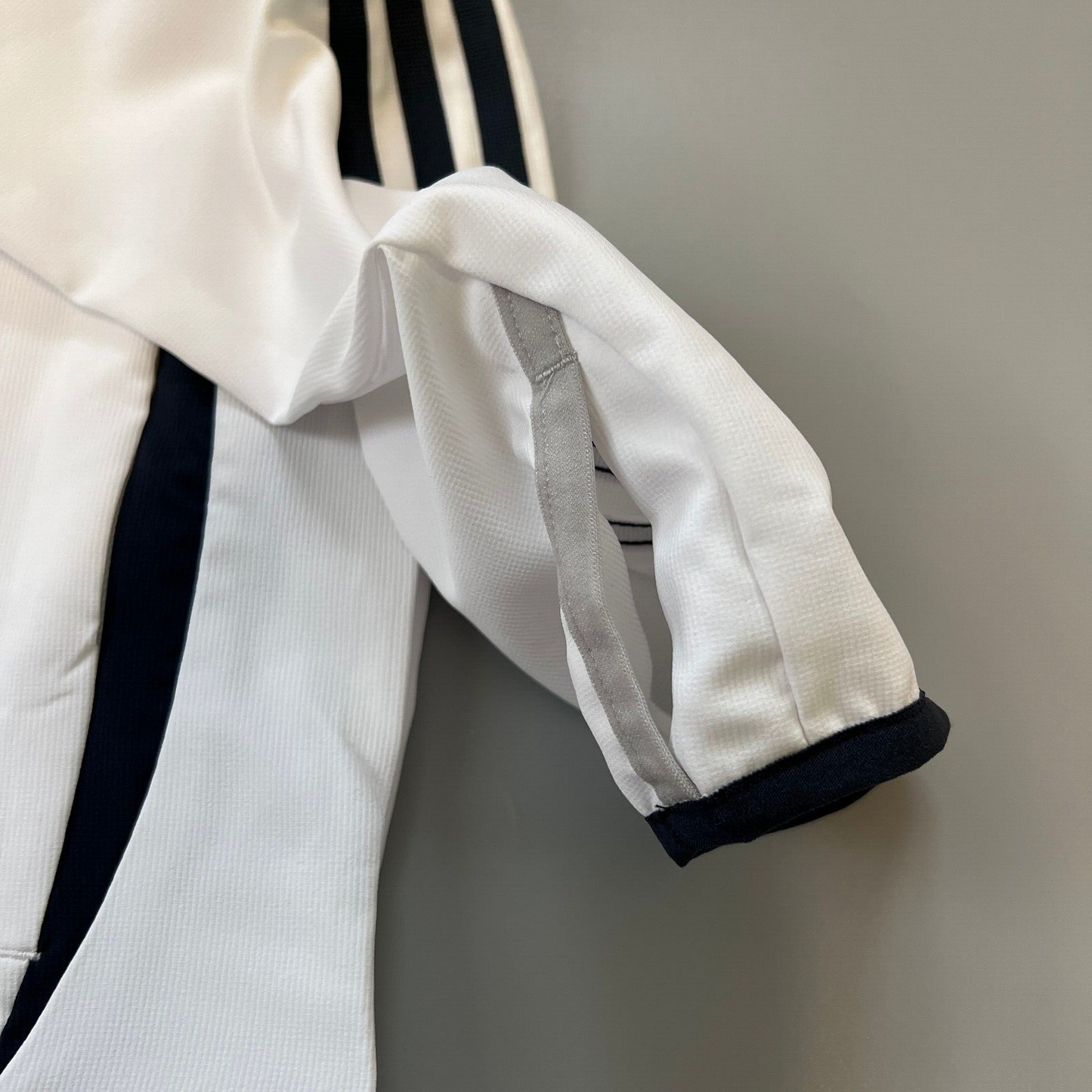 Real Madrid Teamgeist Jacket 2006 x 2021 White Soccer Adidas HA2537 Mens Size M