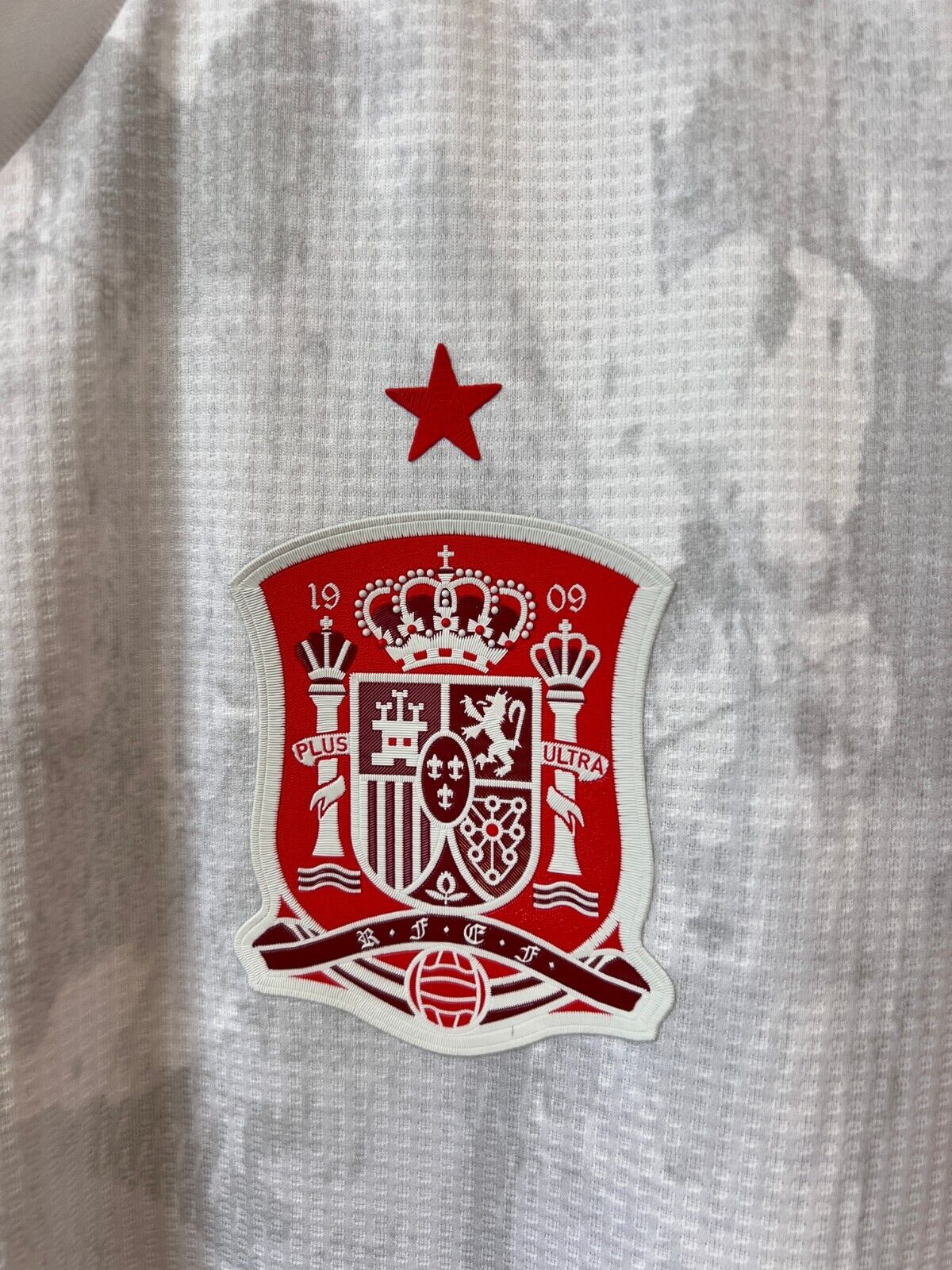 Spain Jersey 2020 Home Authentic Football Shirt Adidas FI6239 Mens Sz L