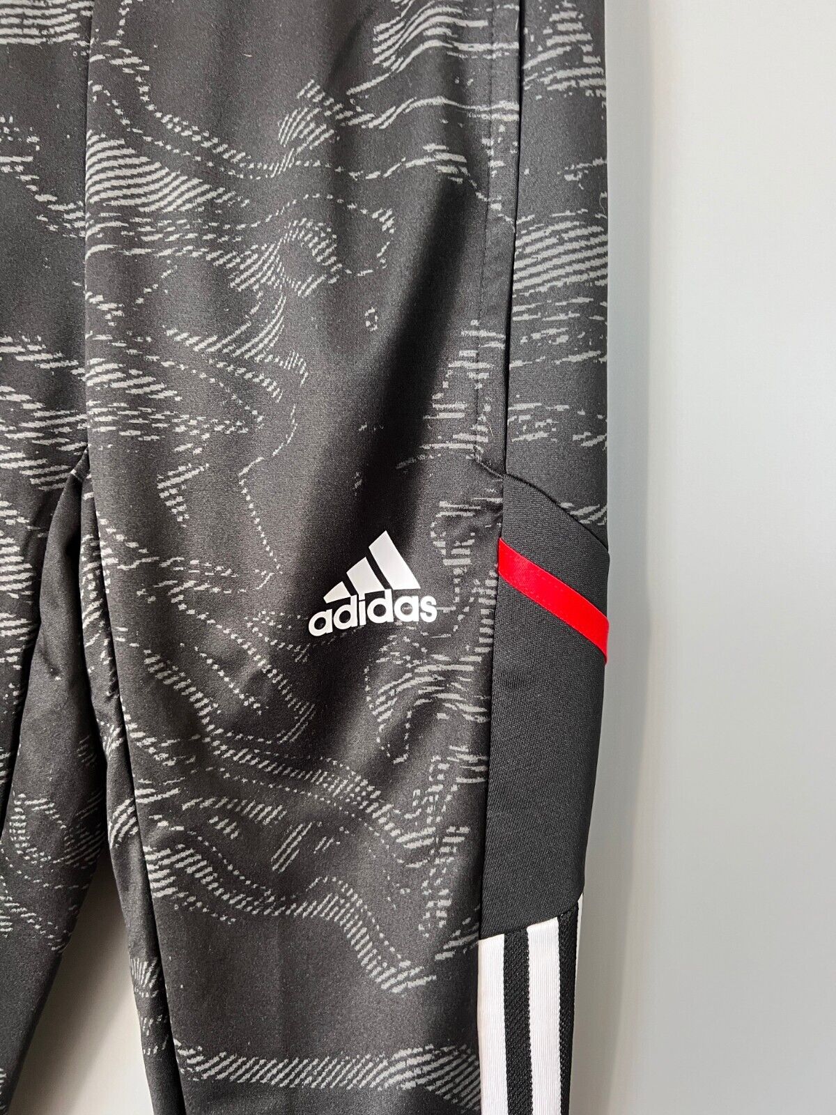Bayern Munich Training Pants Football Soccer Adidas HF1394 Mens Size XS