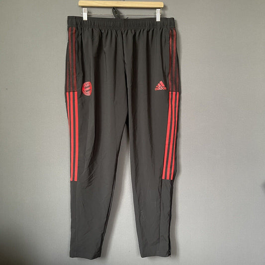 Bayern Munich Pants Presentation Size XL Mens Soccer Football Adidas [GR0631]
