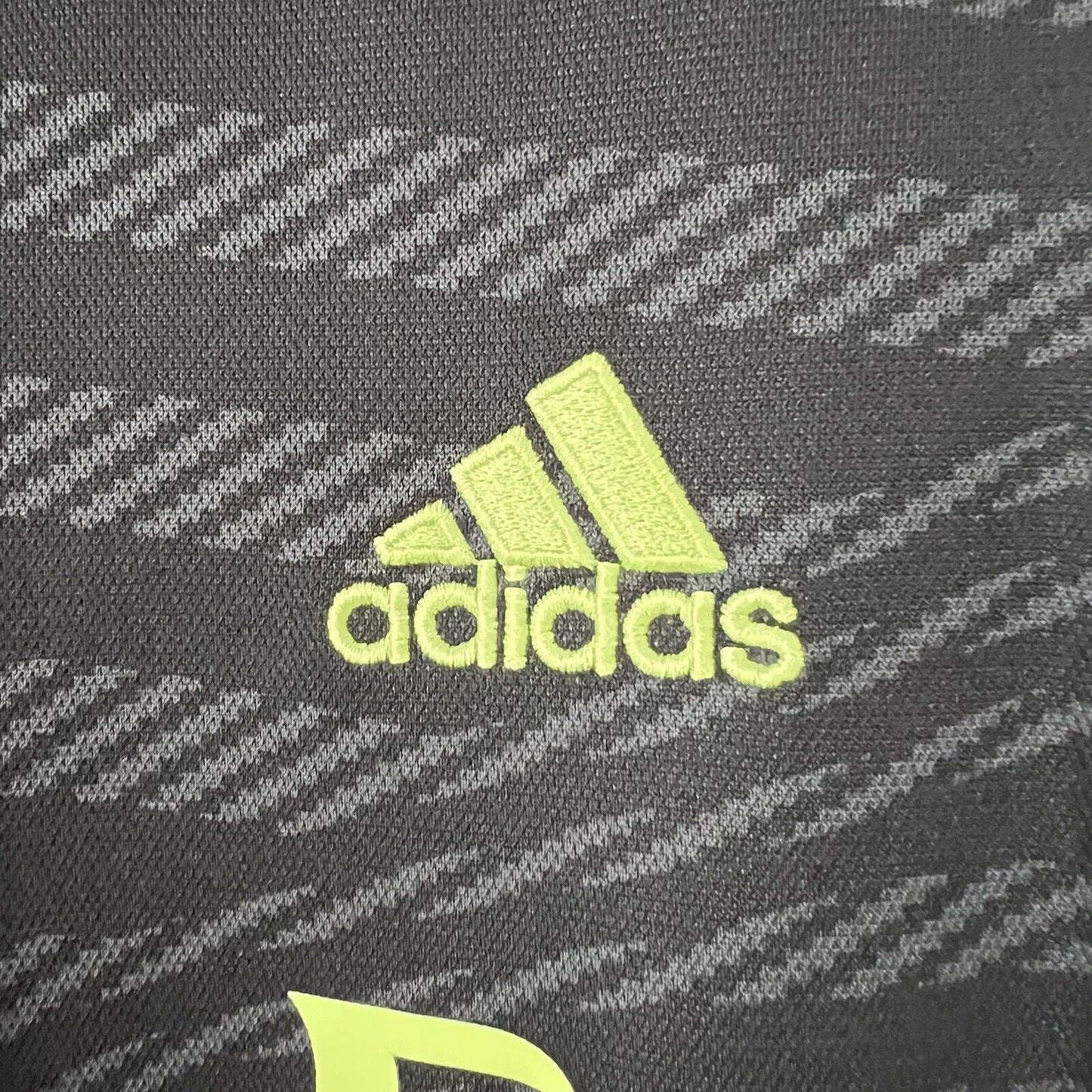 Modric Real Madrid Jersey 2022-2023 Third Small Mens Soccer Shirt HI1656 Adidas
