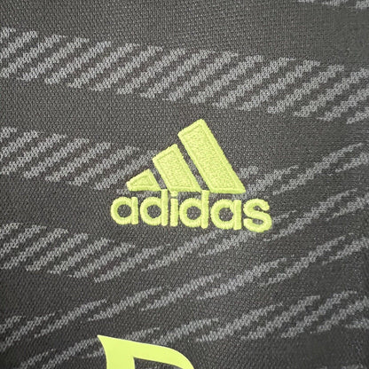 Modric Real Madrid Jersey 2022-2023 Third Small Mens Soccer Shirt HI1656 Adidas