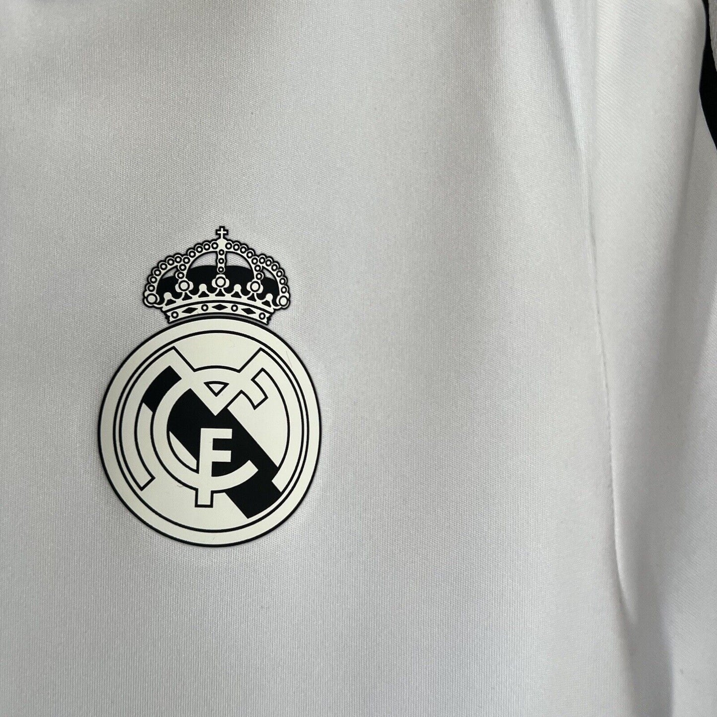 Real Madrid Jersey 2022 Training SMALL Mens Soccer Shirt HA2598 Adidas