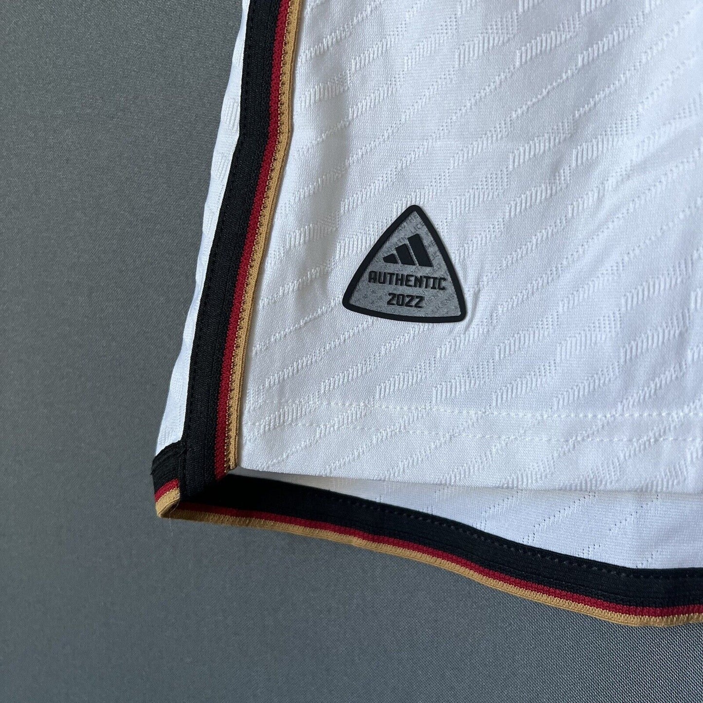 Gnabry Germany Jersey 2022 Home Authentic Medium Mens Football Shirt Adidas