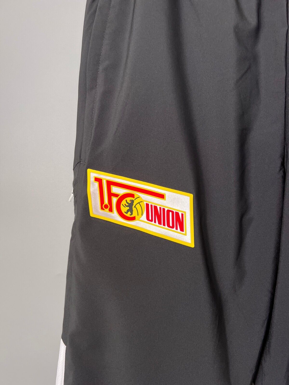 1. FC Union Berlin CON22 Presentation Pants Football Soccer Adidas Mens Size M