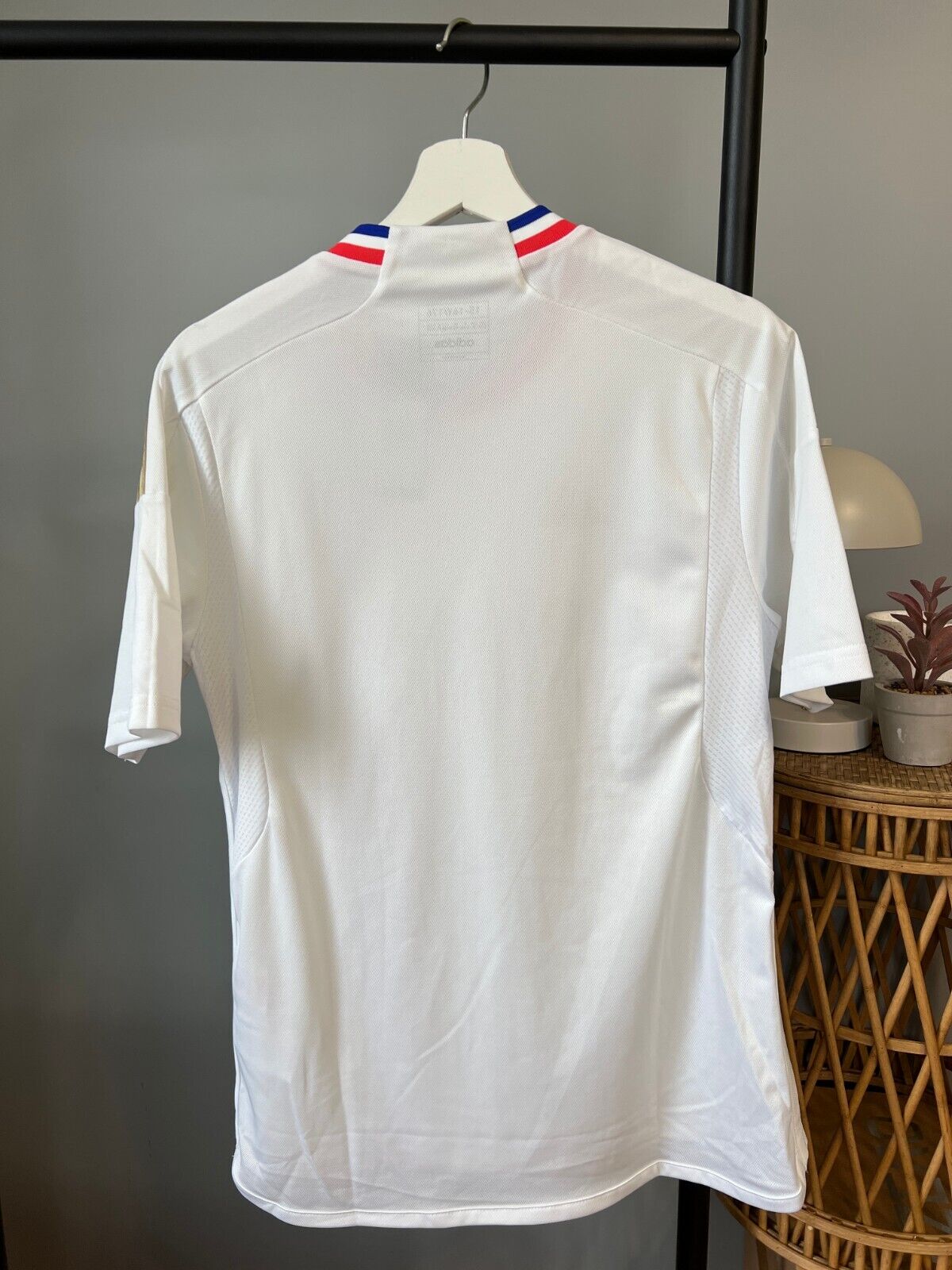 Olympique Lyonnais 23/24 Home Jersey Soccer Football Shirt Adidas Boys Size XL