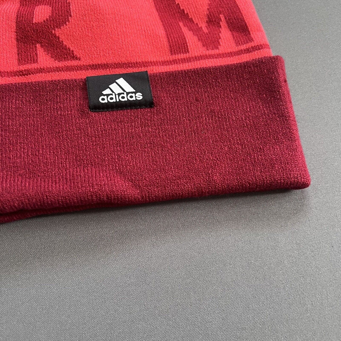 MUNSTER RUGBY BOBBLE HAT BEANIE ADIDAS MENS SIZE OSFM