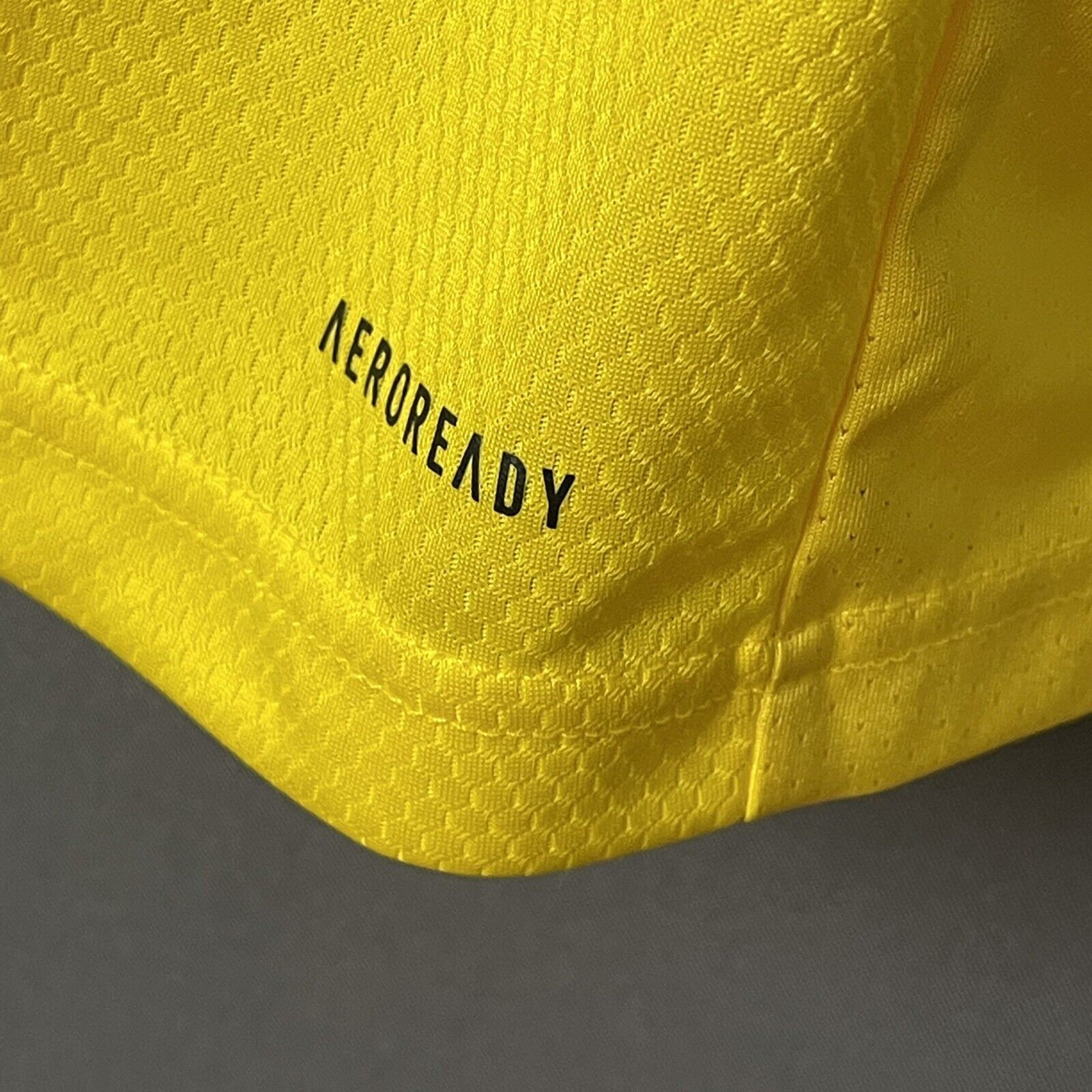 SWEDEN TEAM JERSEY 2021 HOME SIZE L MENS FOOTBALL SOCCER SHIRT ADIDAS [FH7620]
