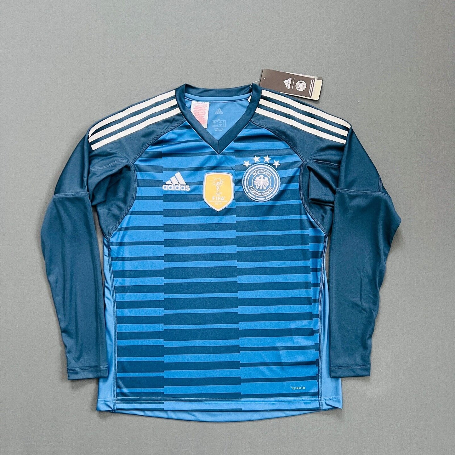 Germany Jersey 2018 2019 Goalkeeper Football Shirt BQ8399 Adidas Boys Size L