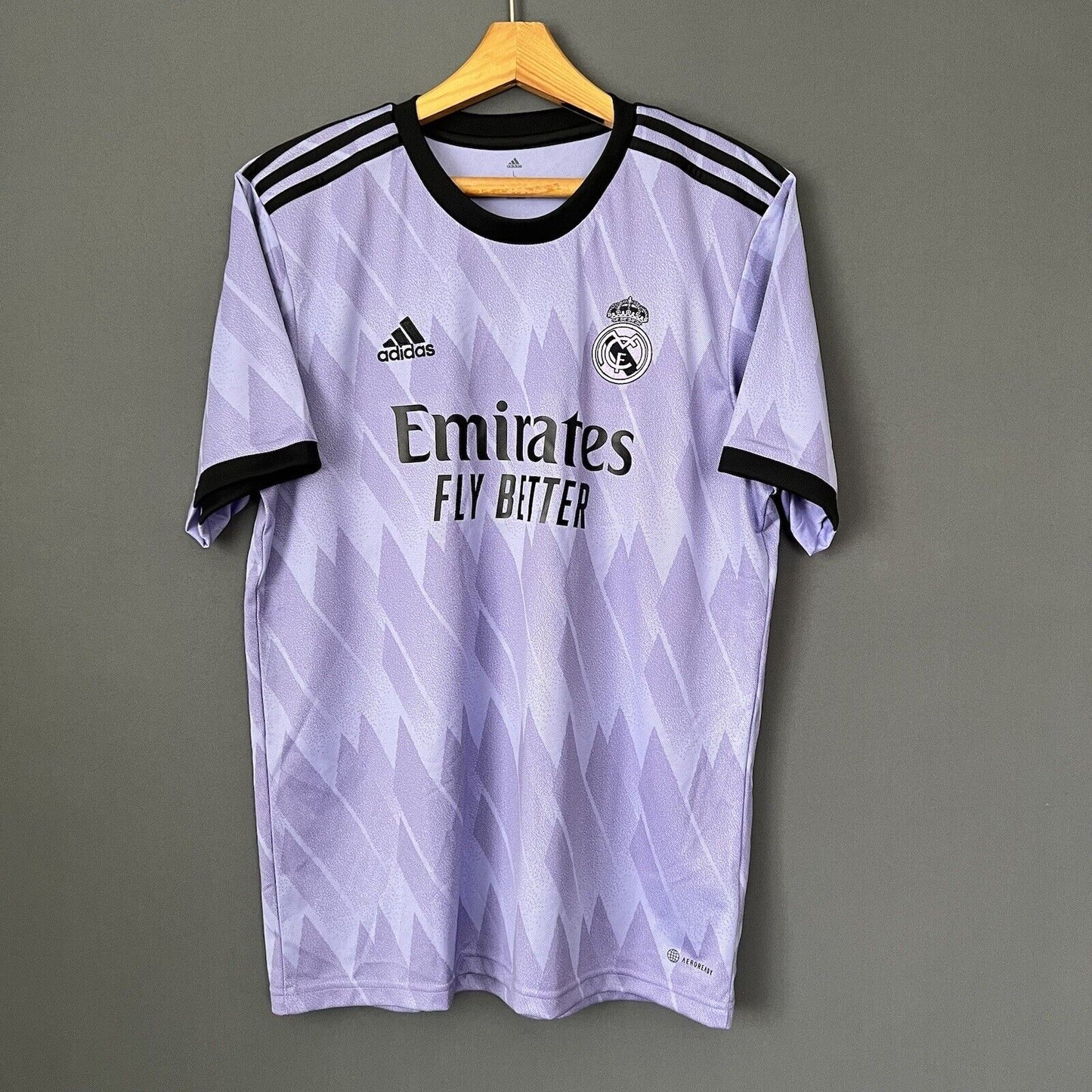 Camavinga Real Madrid Jersey 2022-23 Away Large Mens Soccer Shirt H18489 Adidas