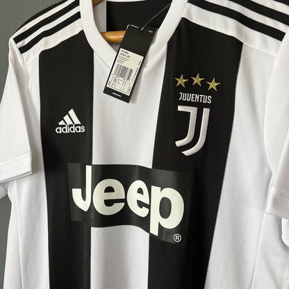 Khedira Juventus Jersey 2018/2019 Home Mens Football Shirt Medium CF3489 Adidas