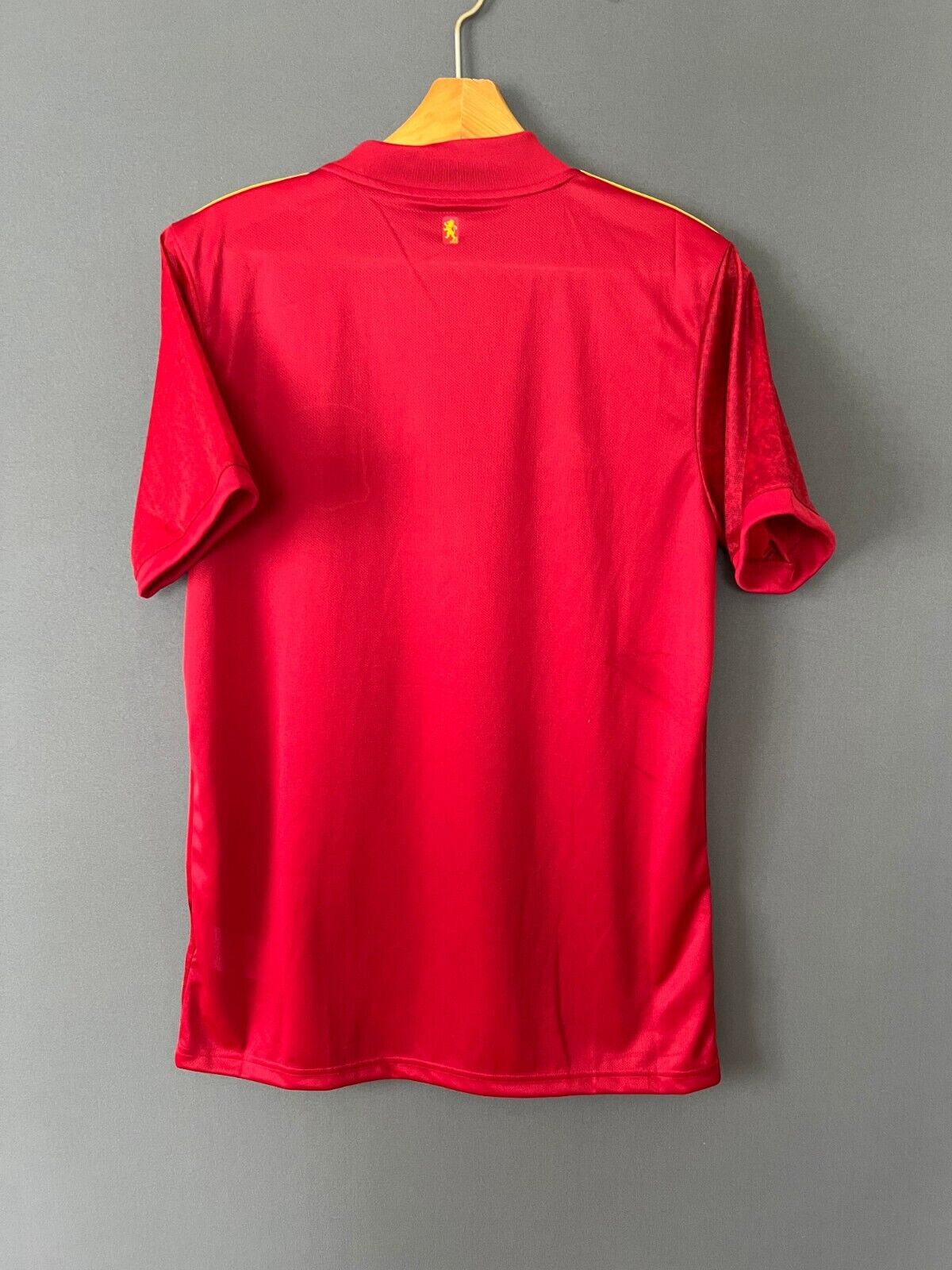 SPAIN JERSEY 20-22 HOME MEDIUM MENS FOOTBALL SOCCER SHIRT MAILLOT FR8361 ADIDAS