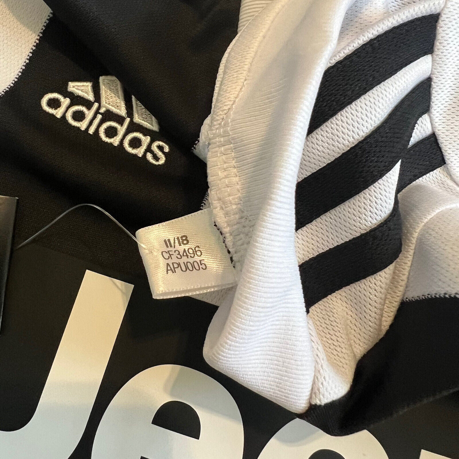 Dybala Juventus Jersey 2018-19 Home S 9-10Y Boys Football Shirt CF3496 Adidas