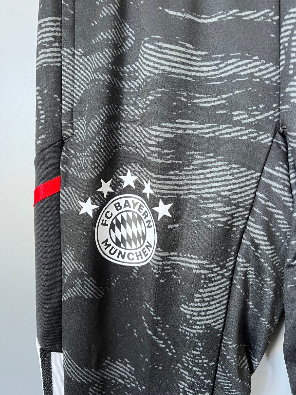 Bayern Munich Training Pants Football Soccer Adidas HF1394 Mens Size XS