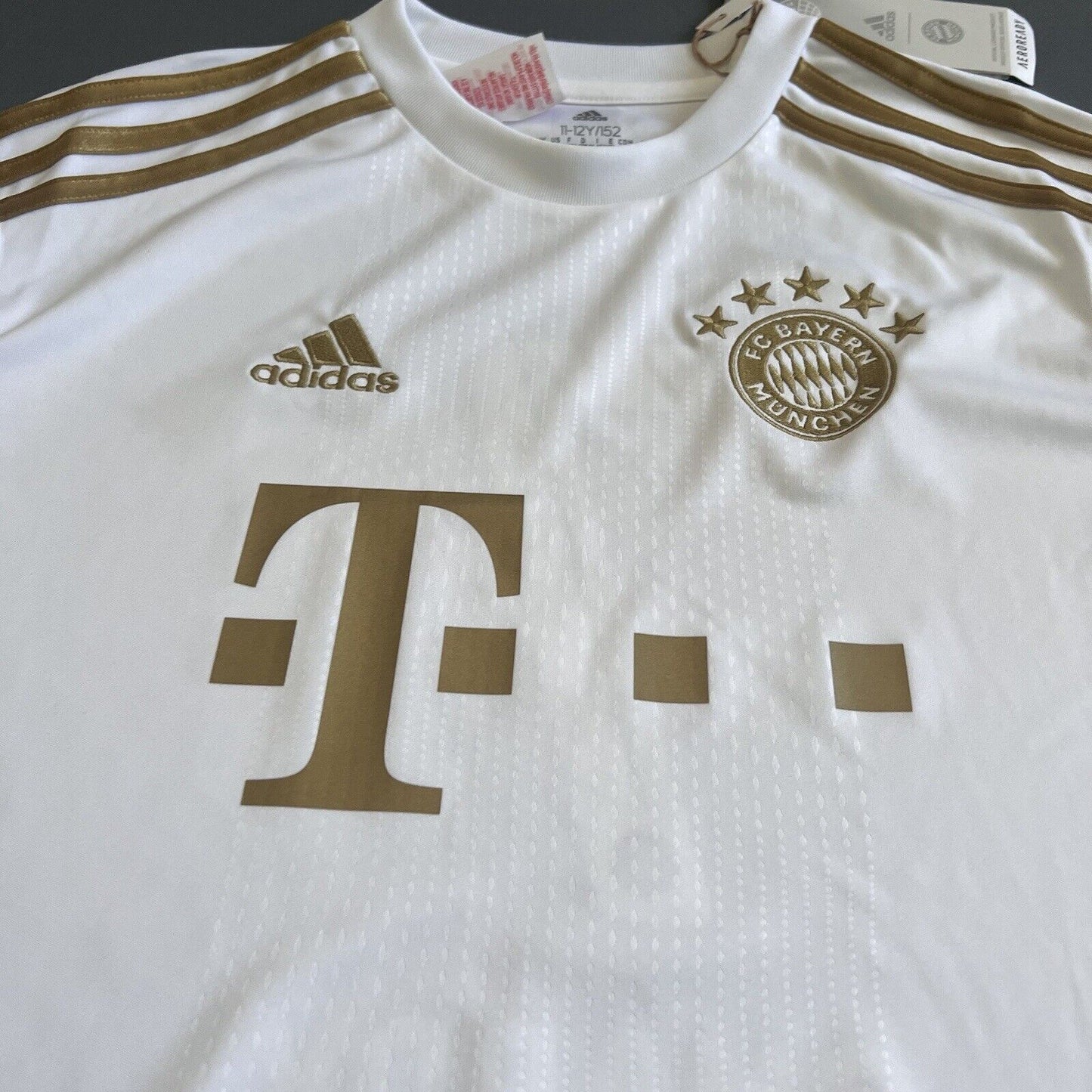 Gnabry Bayern Munich Jersey 22-23 Away Boys Soccer Shirt Size M HI3880 Adidas