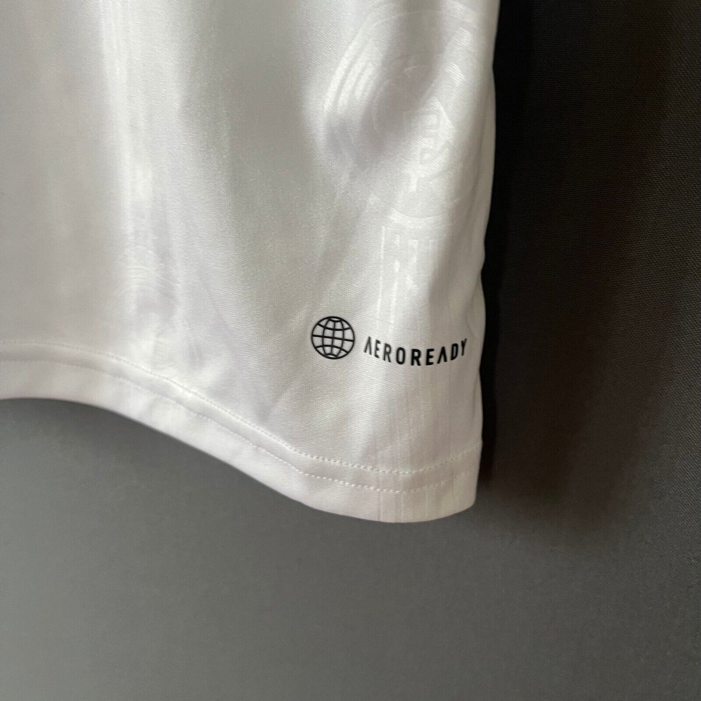 Real Madrid Jersey 2022-2023 Home Mens Football Shirt Large HF0291 Adidas