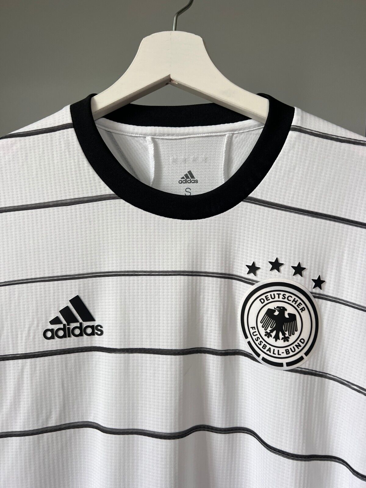 Germany Jersey 2020 Home Authentic Soccer Shirt Adidas EH6104 Mens Size S