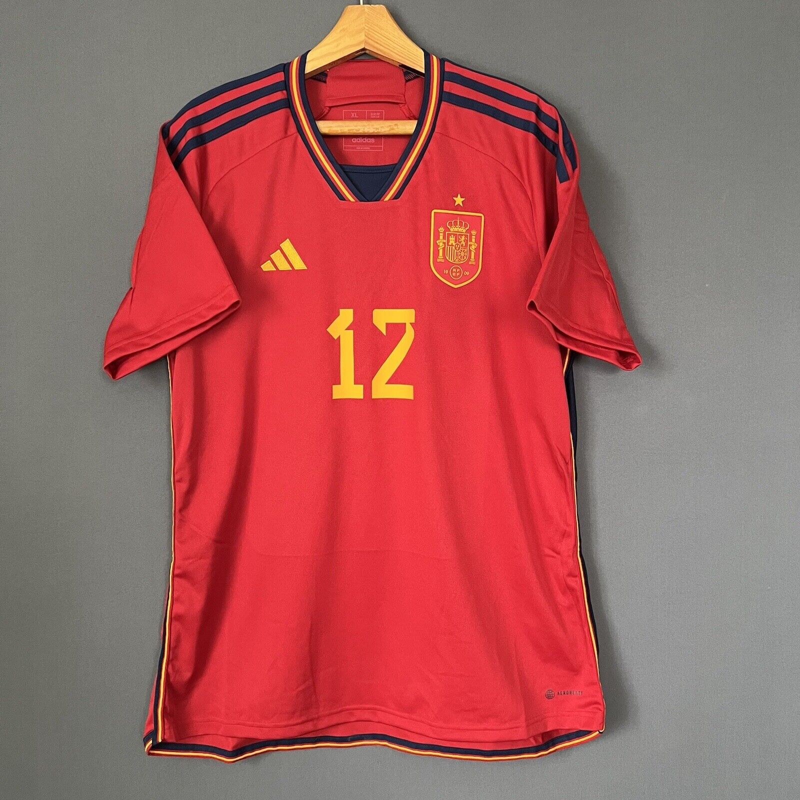 Fati Spain Jersey 2022 Home Size XL Mens Soccer Shirt World Cup HL1970 Adidas