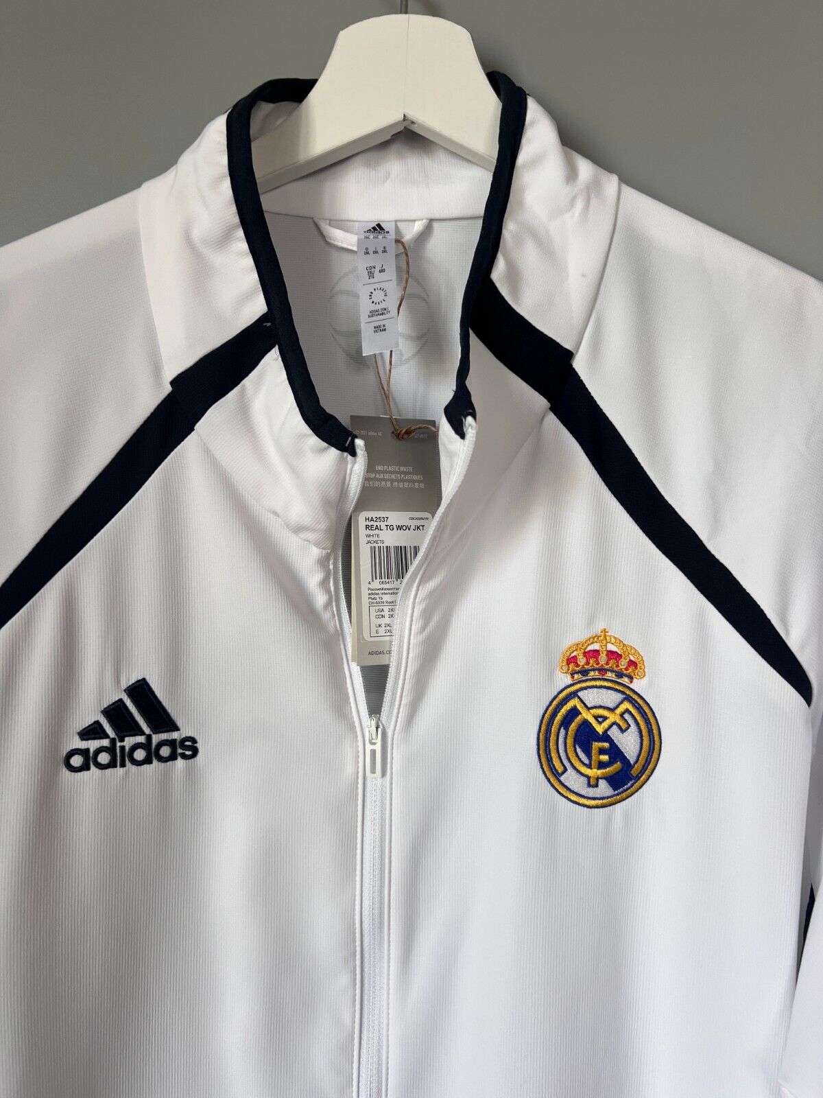 Real Madrid Teamgeist Jacket 2006x2021 White Soccer Adidas HA2537 Mens Size 2XL