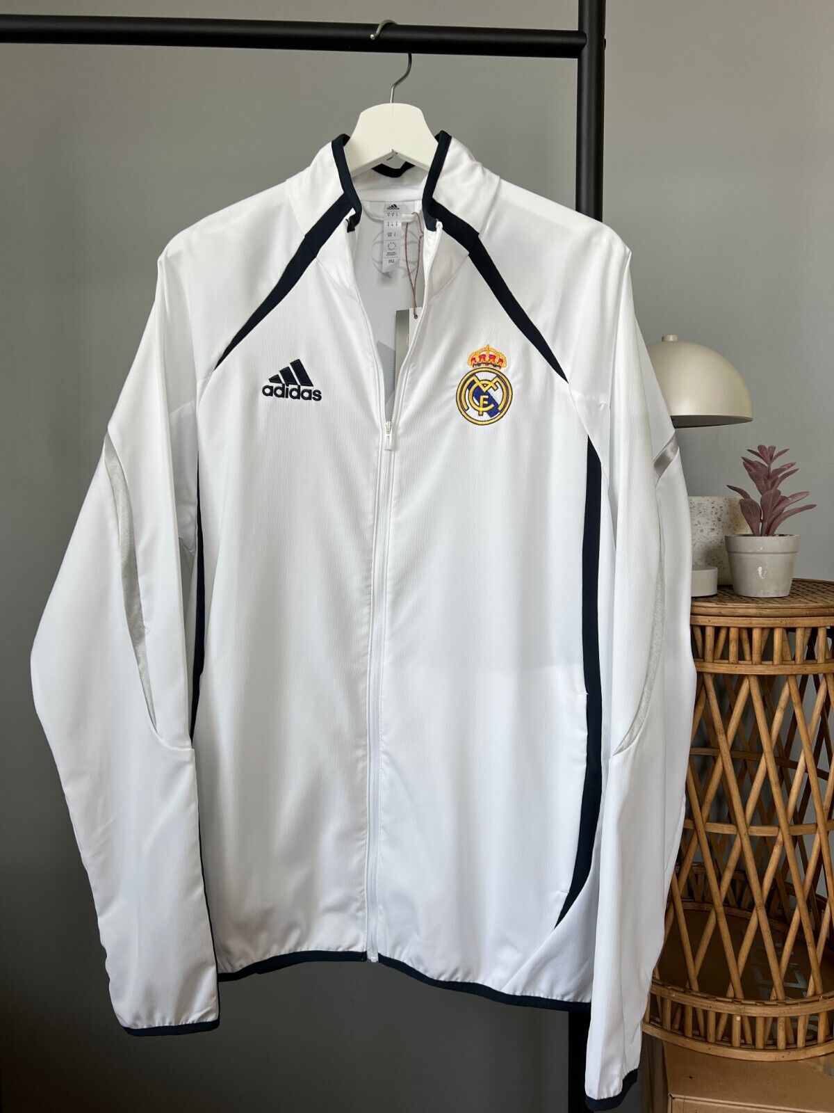 Real Madrid Teamgeist Jacket 2006 x 2021 White Soccer Adidas HA2537 Mens Size M