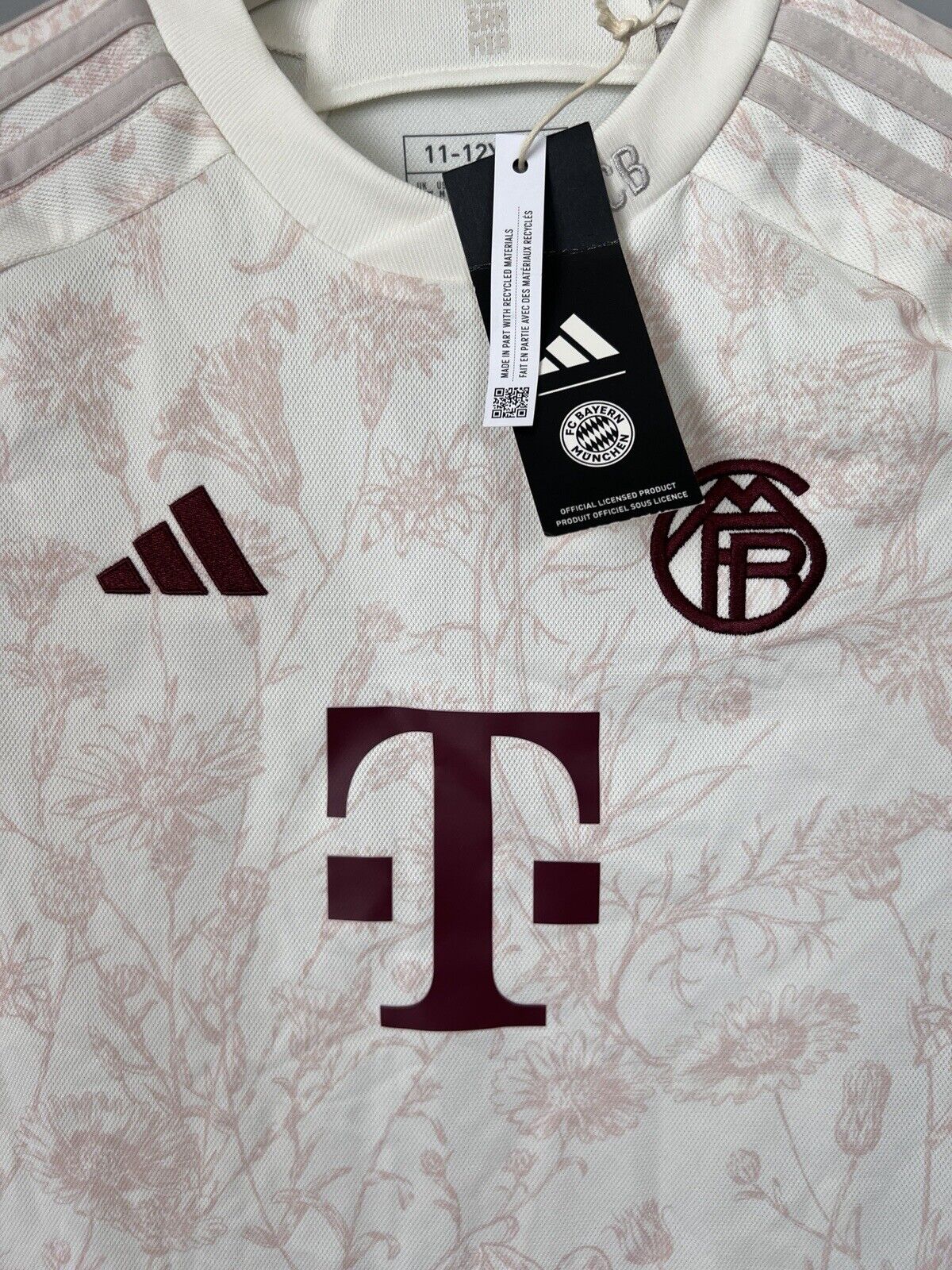 Bayern Munich Jersey 23/24 Third Soccer Shirt Trikot IB1506 Adidas Boys Size M
