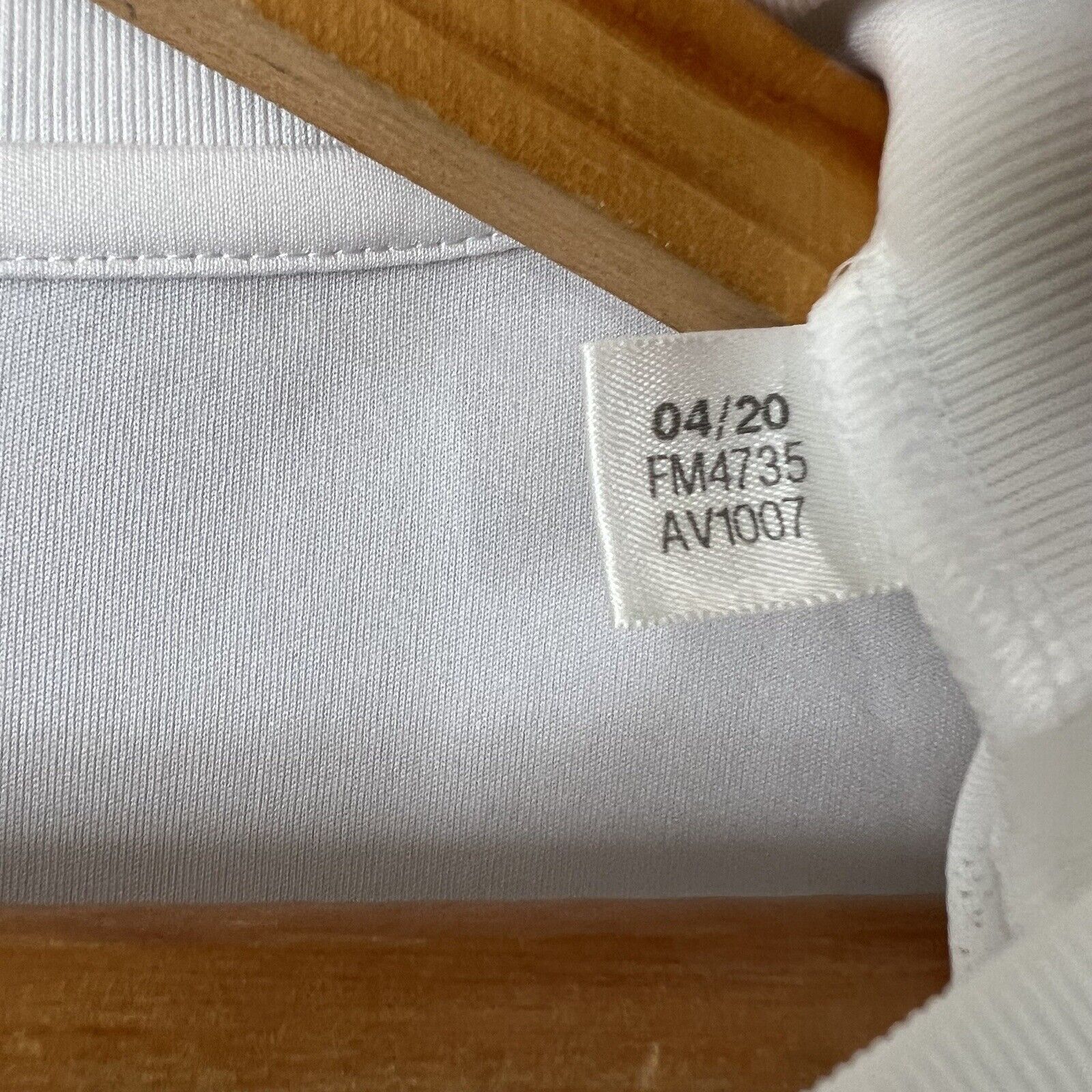 REAL MADRID JERSEY 2020/21 HOME SIZE XL SOCCER FOOTBALL ADIDAS FM4735