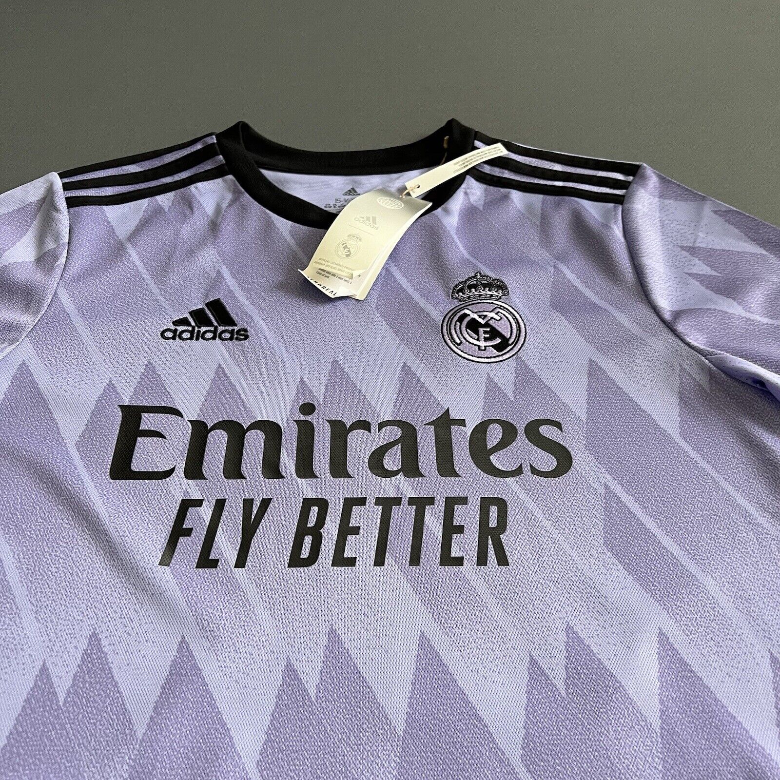 Alaba Real Madrid Jersey 2022-23 Away Size XL 15-16Y Boys Soccer Shirt Adidas
